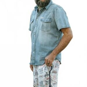 NEW SENDERO PROVISIONS CO. wyatt pearl snap short sleeve shirt in vintage denim